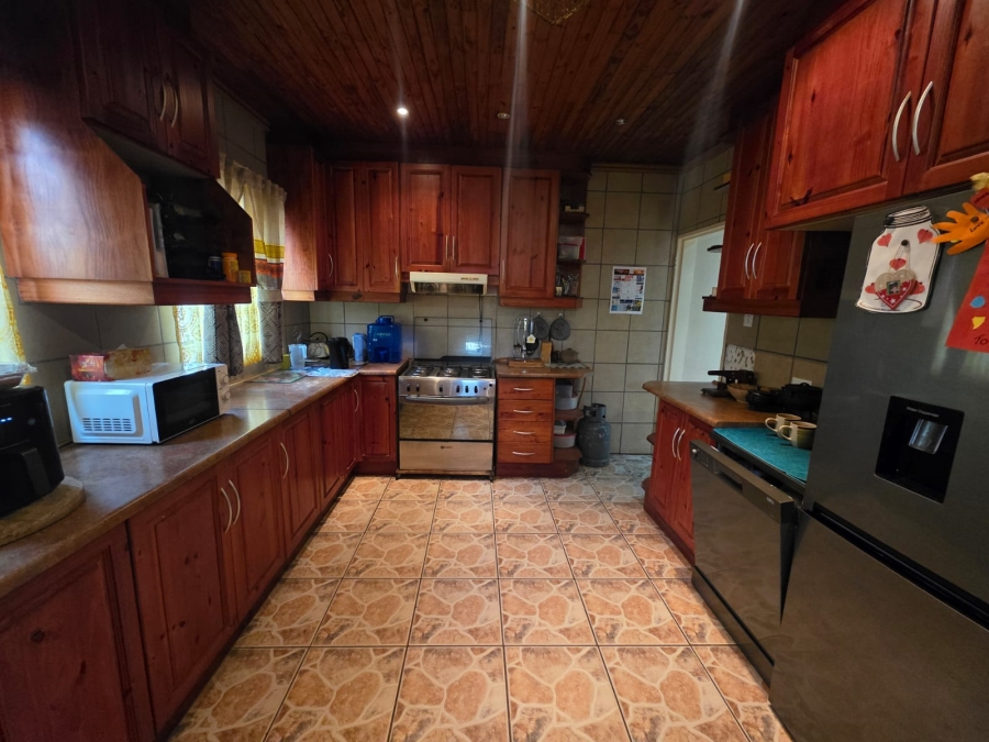 4 Bedroom Property for Sale in Sasolburg Ext 15 Free State